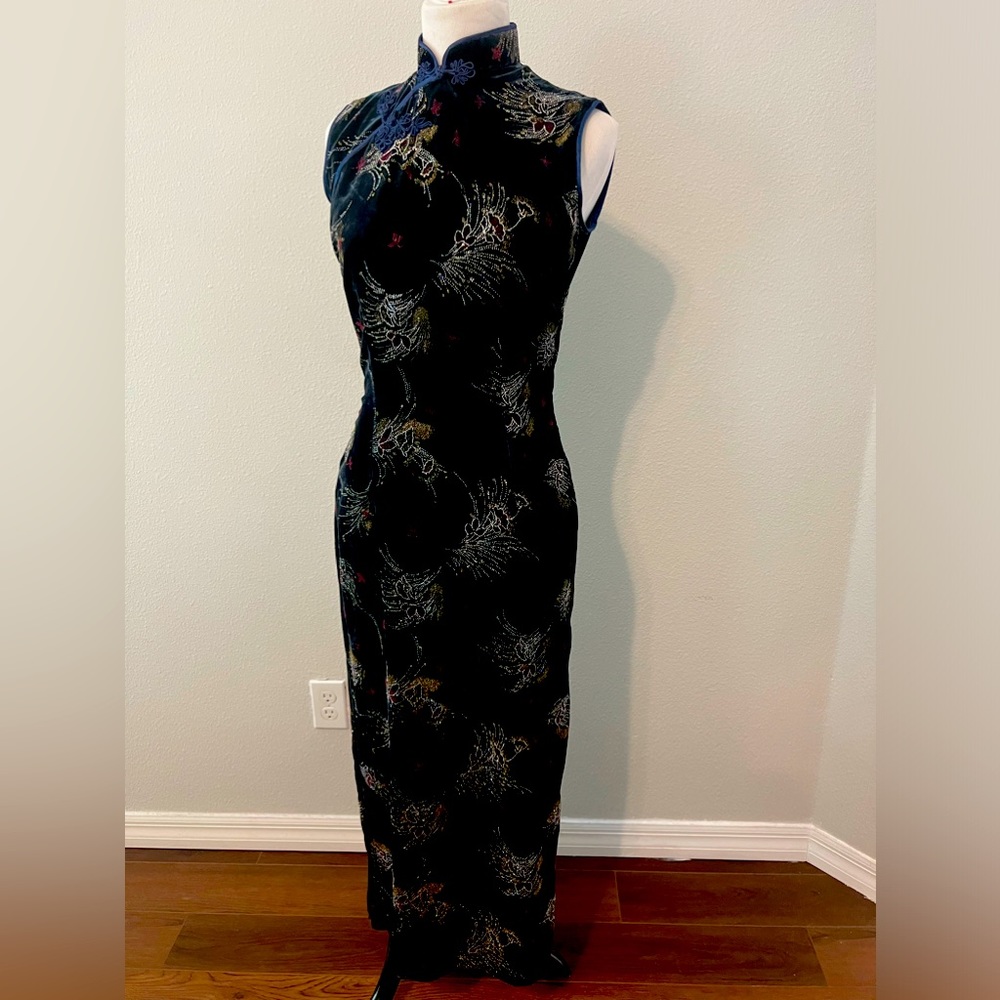 Mandarin style formal dress size 6-8